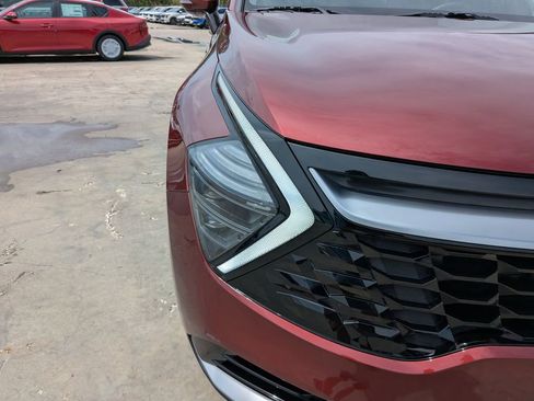 Certified 2025 Kia Sportage SX FWD image 10