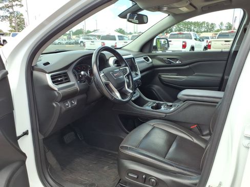 Used 2020 GMC Acadia SLT w/ LPO, Floor Liner Package AWD/4WD image 20