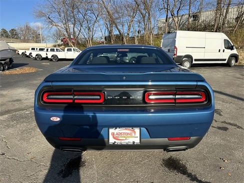 Used 2022 Dodge Challenger SXT w/ Cold Weather Group image 7