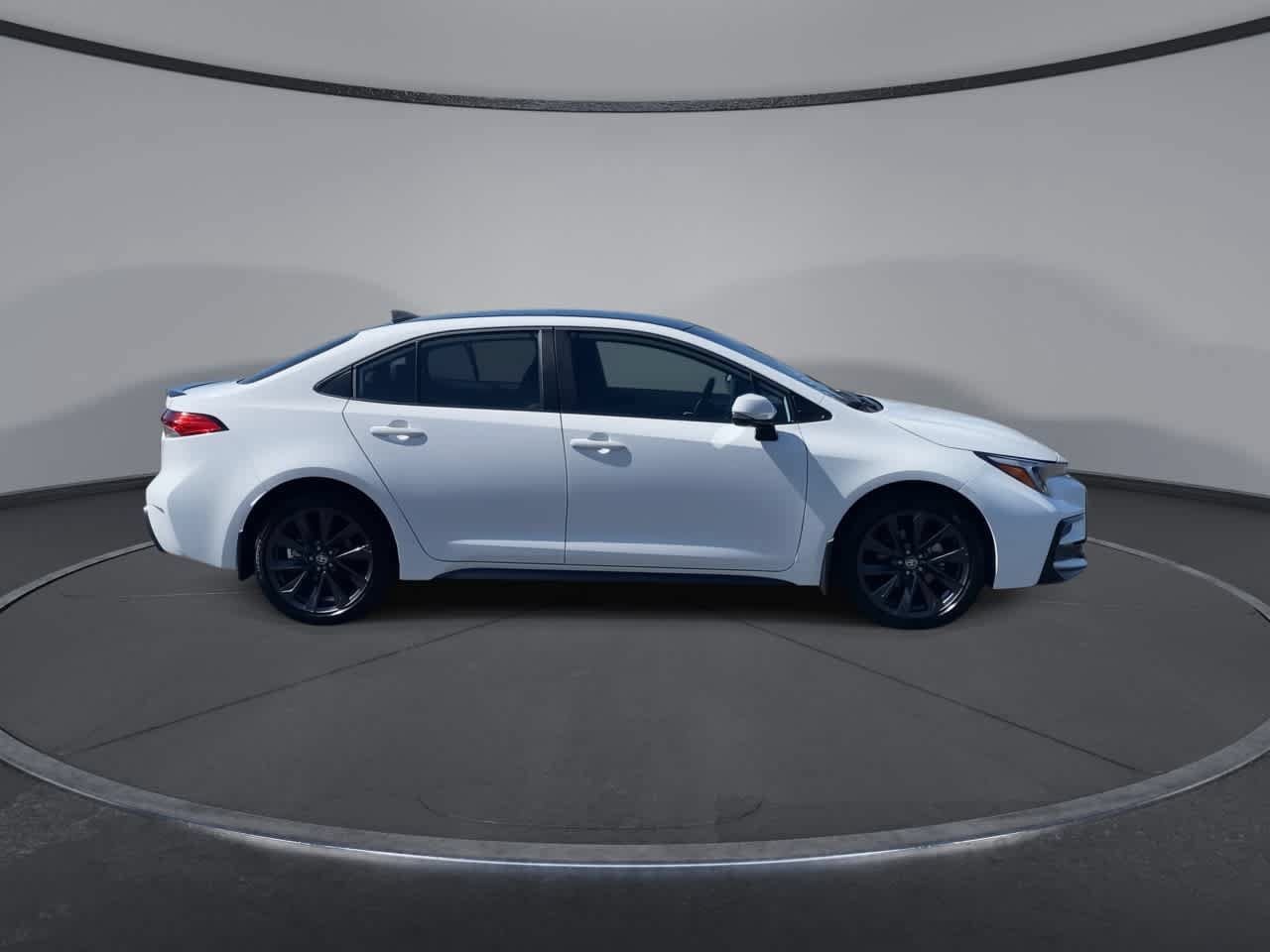 Certified 2026 Toyota Corolla SE w/ SE Package FWD image 2