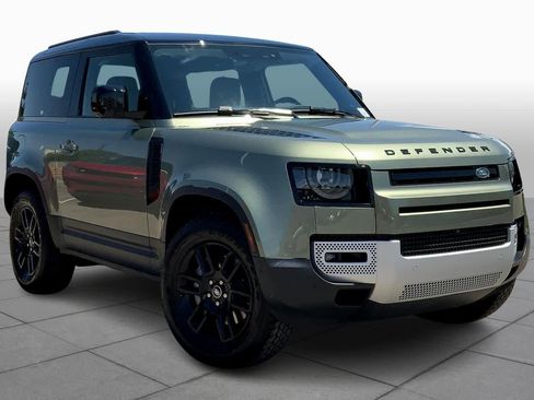 New 2025 Land Rover Defender 90 S image 2