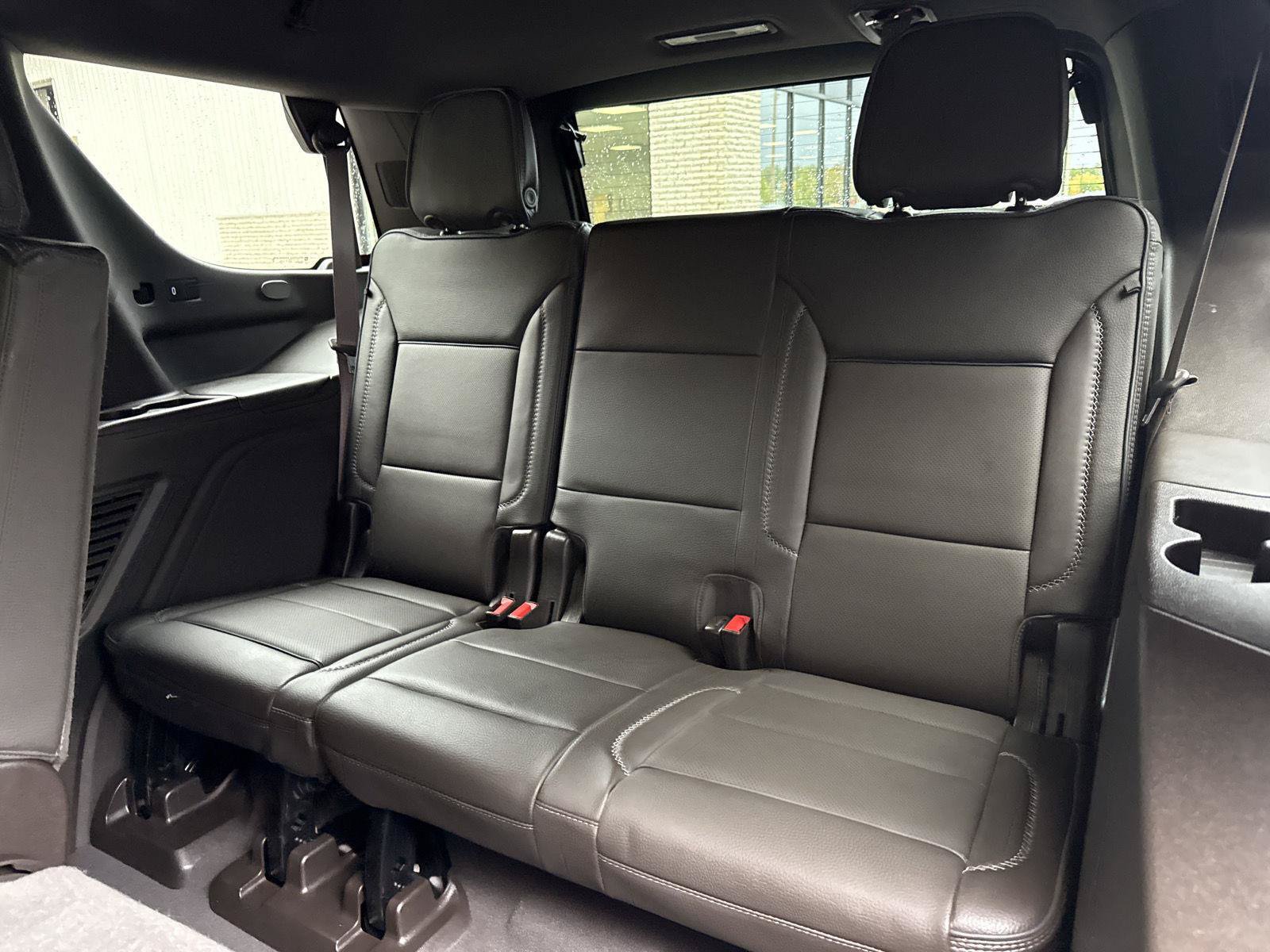 Used 2023 GMC Yukon Denali AWD/4WD image 16
