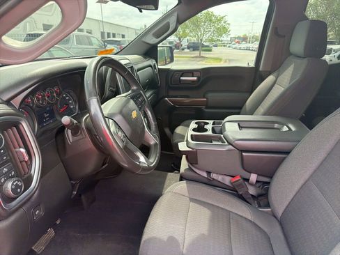 Used 2020 Chevrolet Silverado 1500 LT w/ All-Star Edition image 13