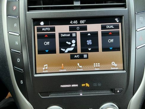 Used 2019 Lincoln MKC Premiere AWD/4WD image 23