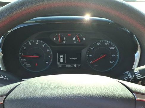 Used 2020 Chevrolet Traverse LS FWD image 19