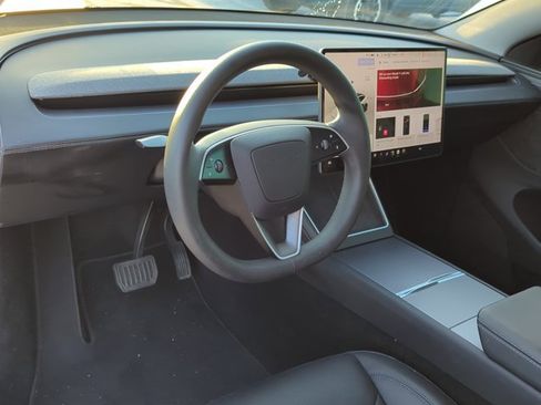 Used 2026 Tesla Model Y Long Range AWD/4WD image 9