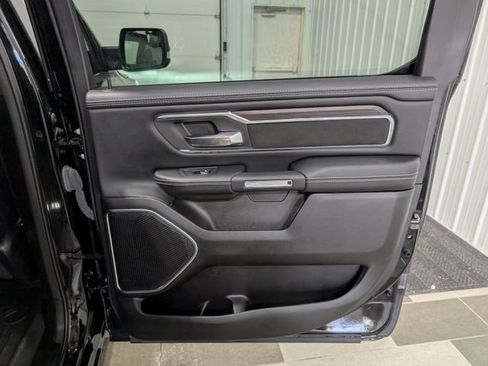 Used 2025 RAM 1500 Laramie w/ Sport Appearance Package AWD/4WD image 27