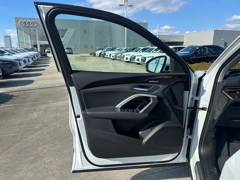 New 2025 Audi Q5 Premium Plus AWD/4WD image 9