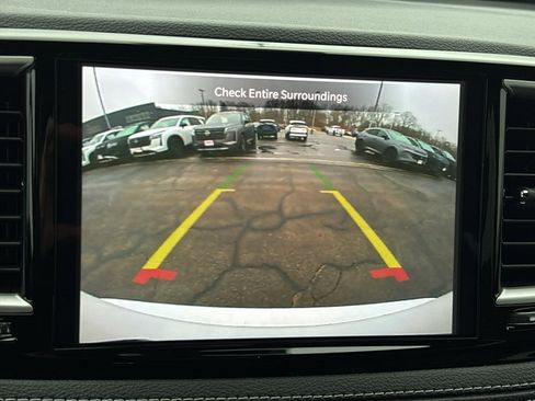 New 2026 Chrysler Pacifica Select FWD image 19