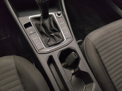 Used 2022 Volkswagen Jetta S image 26