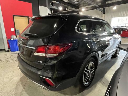 Used 2017 Hyundai Santa Fe AWD w/ SE Ultimate Tech Package 03 image 6