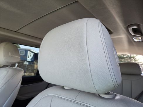 Used 2016 BMW X5 xDrive35d image 15