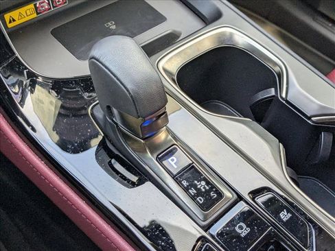 Used 2022 Lexus NX 350h AWD image 14