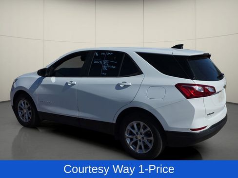 Used 2020 Chevrolet Equinox LS FWD image 6