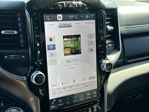 Used 2023 RAM 1500 Laramie image 23