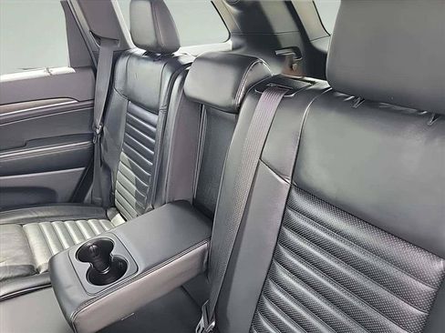 Used 2018 Jeep Grand Cherokee Limited AWD/4WD image 20