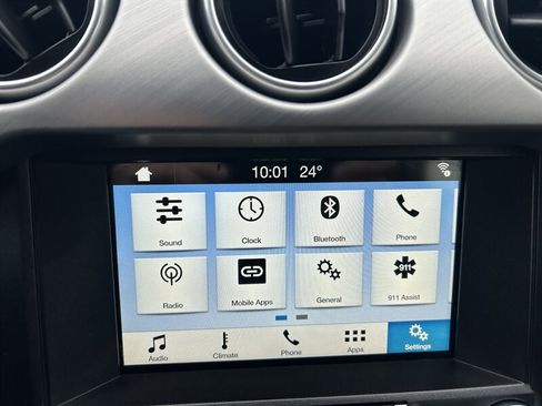 Used 2018 Ford Mustang Premium RWD image 13