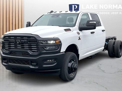 New 2026 RAM 3500 Tradesman image 4