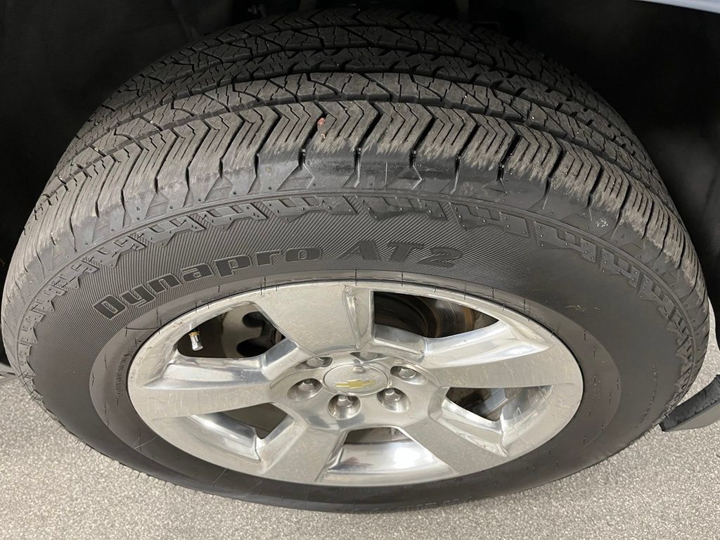 Used 2015 Chevrolet Tahoe LTZ AWD/4WD image 18