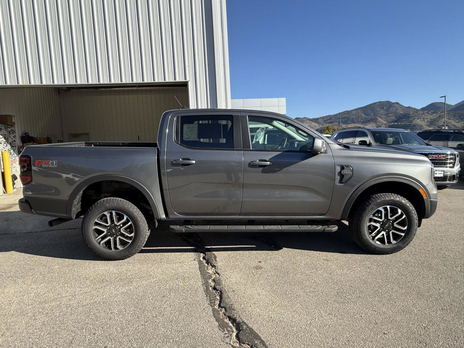 New 2026 Ford Ranger Lariat w/ FX4 Off-Road Package AWD/4WD image 6
