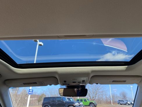 Used 2018 Lexus ES 350 w/ Premier Package image 18