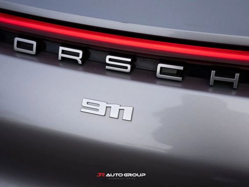 Used 2020 Porsche 911 Carrera S image 18