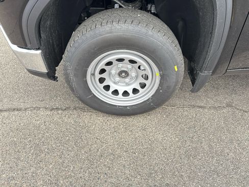 New 2026 GMC Sierra 1500 Pro image 9