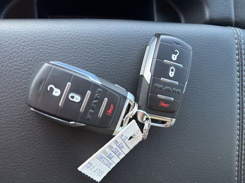 Used 2022 RAM 1500 Big Horn image 24