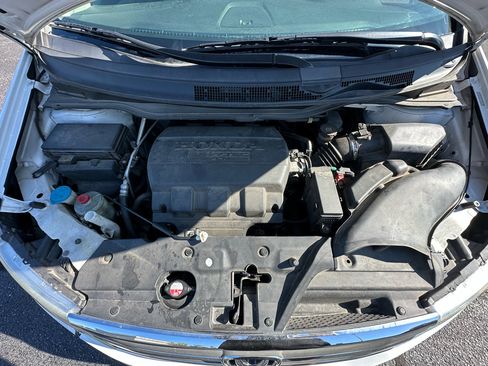 Used 2012 Honda Odyssey EX-L image 18