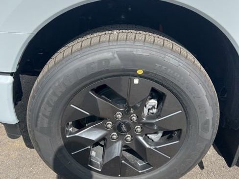 New 2025 Ford F150 Lightning Lariat image 12