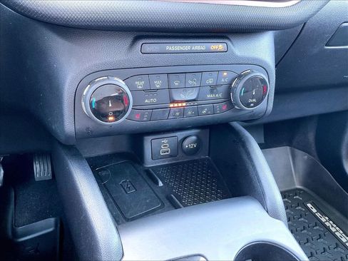 Used 2023 Ford Bronco Sport Outer Banks w/ Tech Package AWD/4WD image 25