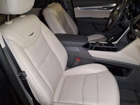 Certified 2023 Cadillac XT5 Premium Luxury FWD image 23