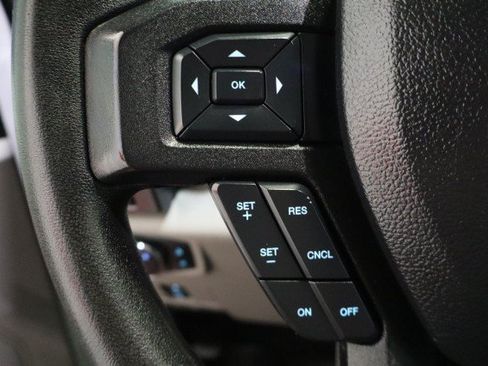Used 2019 Ford F250 XLT w/ XLT Premium Package AWD/4WD image 37