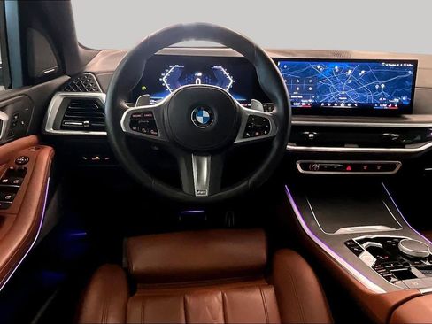 Used 2024 BMW X5 sDrive40i w/ M Sport Package RWD image 5