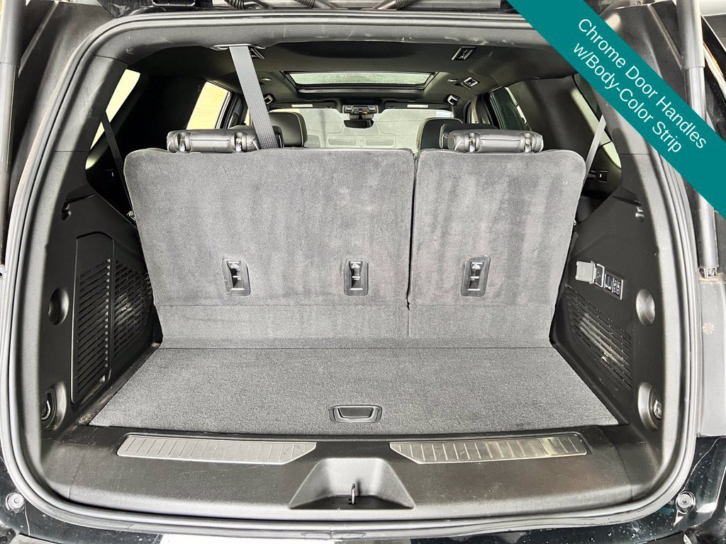 Used 2024 Chevrolet Tahoe Premier w/ Premium Package 2 AWD/4WD image 21