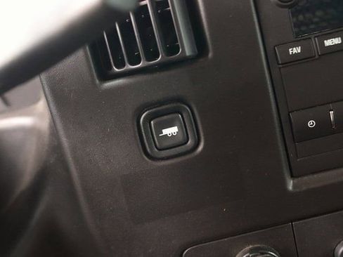 Used 2024 GMC Savana 2500 w/ Driver Convenience Package image 25