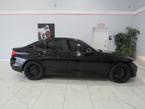 Used 2015 BMW 328i xDrive Sedan image 3