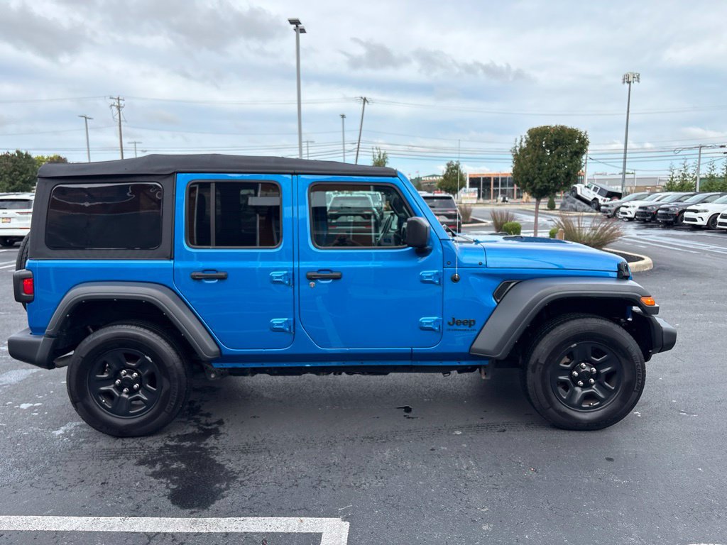 Used 2023 Jeep Wrangler Unlimited Sport AWD/4WD image 6
