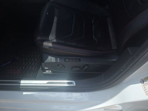 Used 2022 Volkswagen Jetta GLI Autobahn FWD image 8