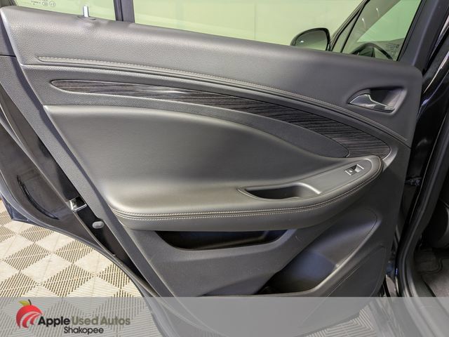 Used 2017 Buick Envision Premium AWD/4WD image 34