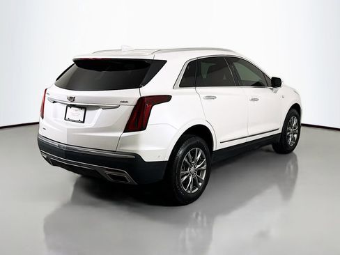 Used 2022 Cadillac XT5 Premium Luxury w/ Technology Package AWD/4WD image 7
