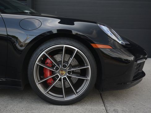 Certified 2020 Porsche 911 Carrera S RWD image 11