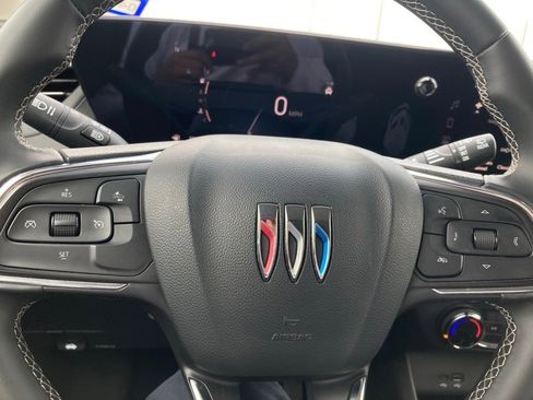 Used 2025 Buick Encore GX Preferred image 16