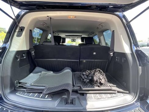 Used 2023 Nissan Armada Platinum w/ Captain's Chairs Package RWD image 43