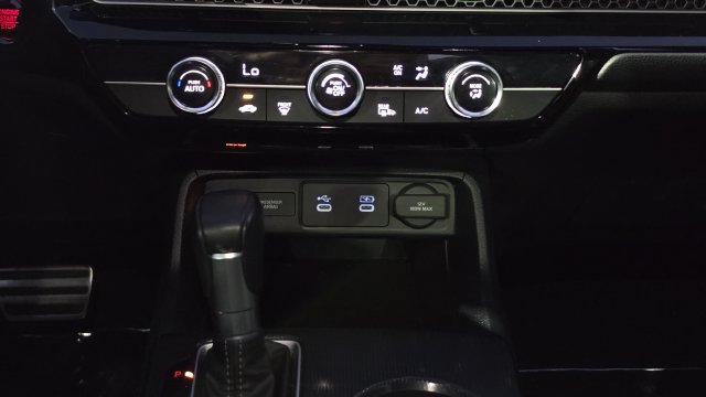Used 2025 Honda Civic Sport image 9