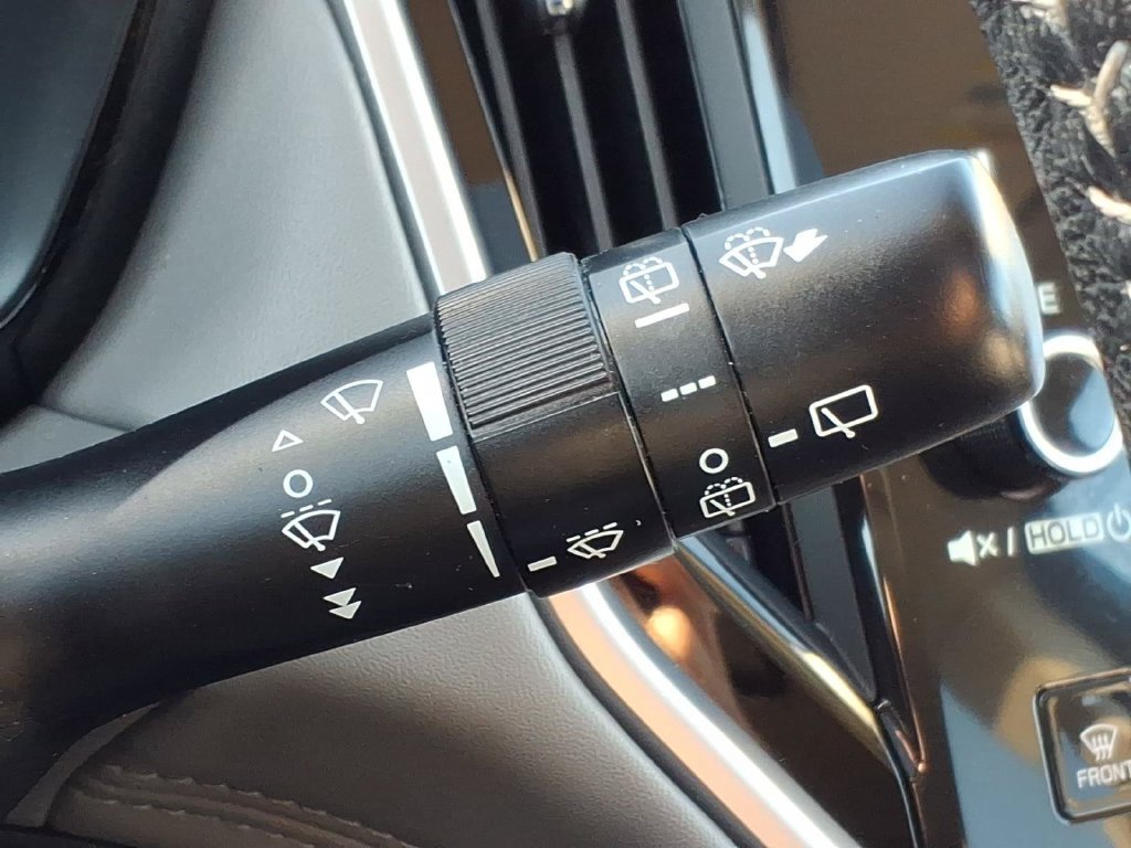 Used 2020 Subaru Outback Premium AWD/4WD image 27
