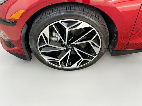 Used 2023 Hyundai Ioniq 6 SEL image 11