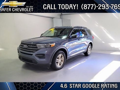 Used 2021 Ford Explorer XLT image 1