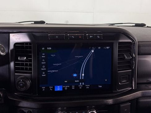 Used 2023 Ford F250 Lariat w/ Lariat Ultimate Package AWD/4WD image 12