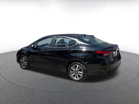 Used 2025 Nissan Versa SV FWD image 10